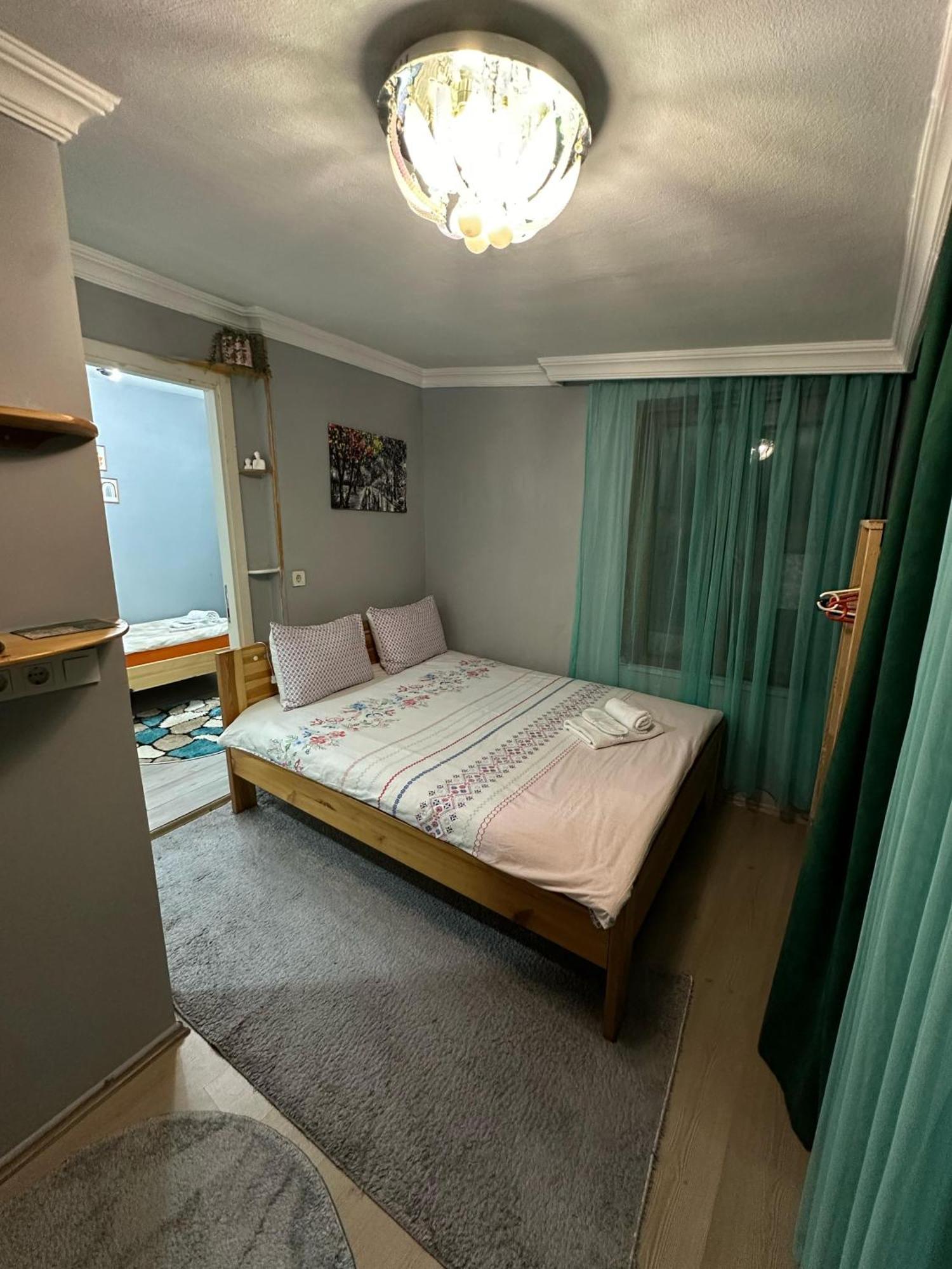 Nelly Guesthouse Istanbul Exterior photo